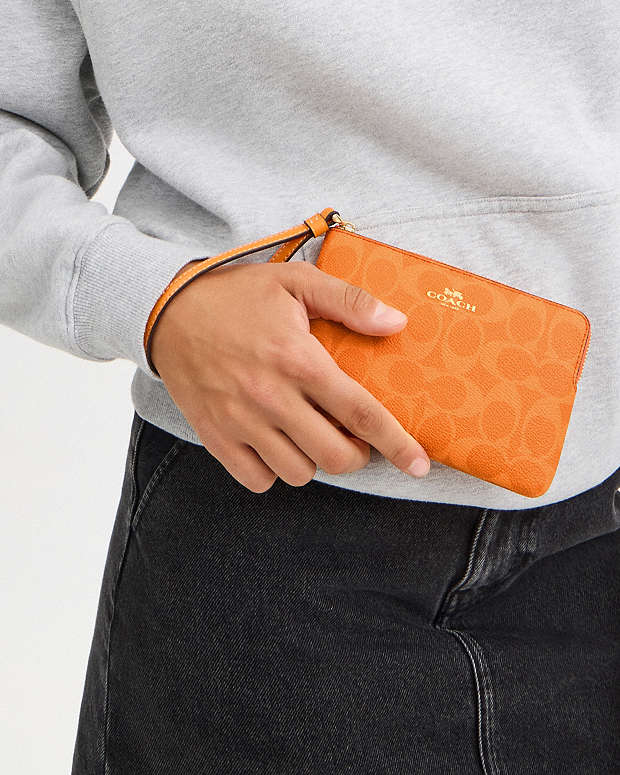 Corner Zip Wristlet In Signature Canvas Signature Canvas-Im-Bright Mandarin Signature Canvas-Im-Bright Mandarin