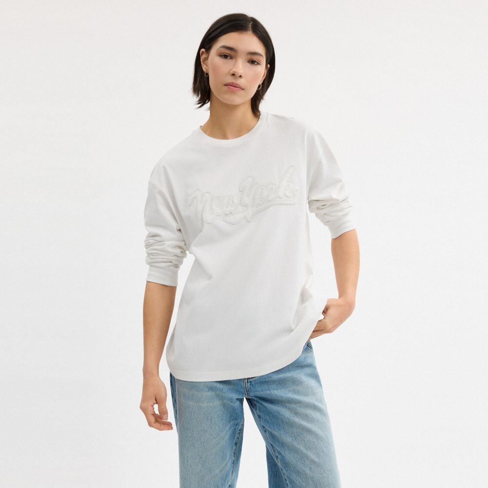 Coach New York Long Sleeve T Shirt In Organic Cotton White