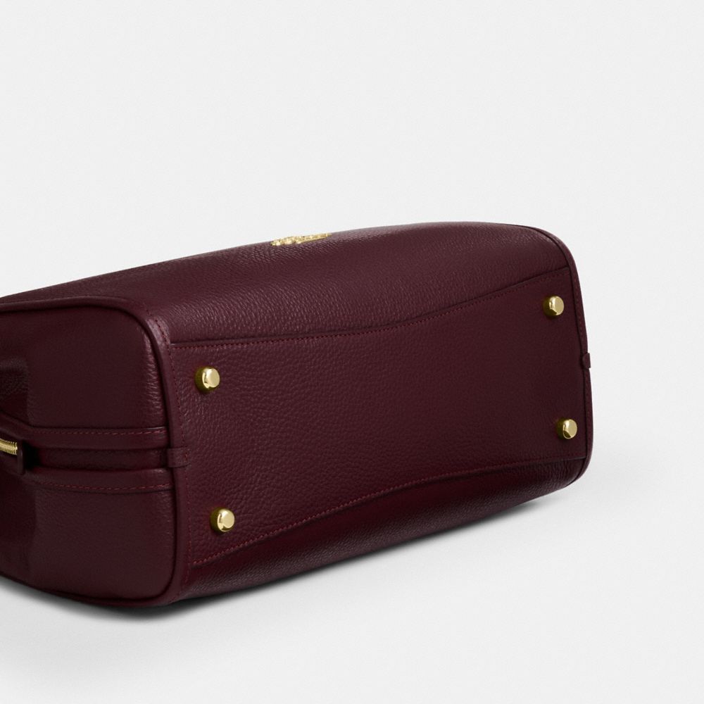 Coach Erin Shoulder Bag Gold