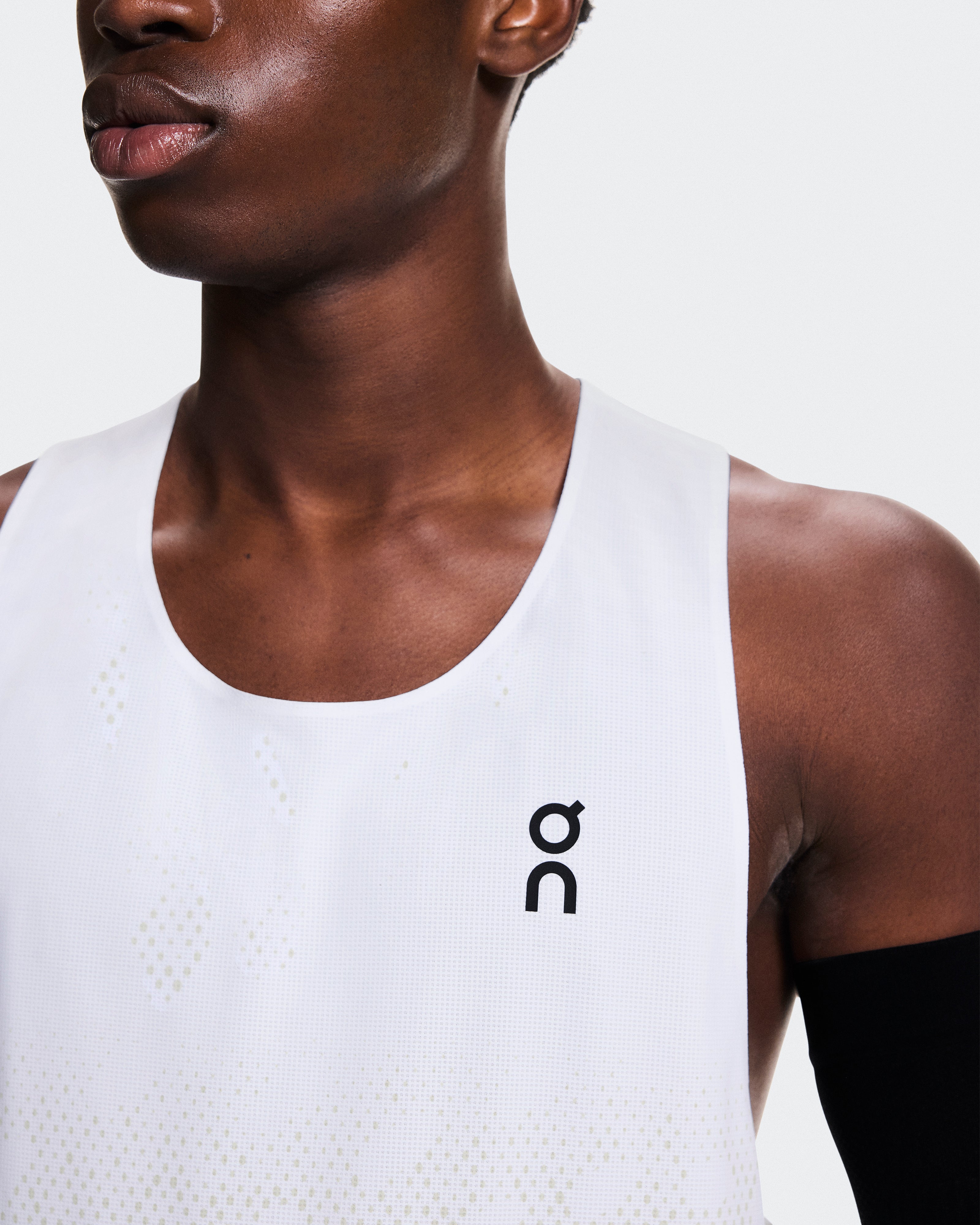 On Zero Singlet White | Lime