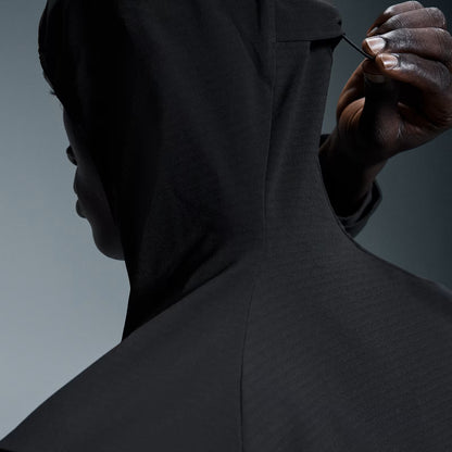 On Pace Hoodie Black