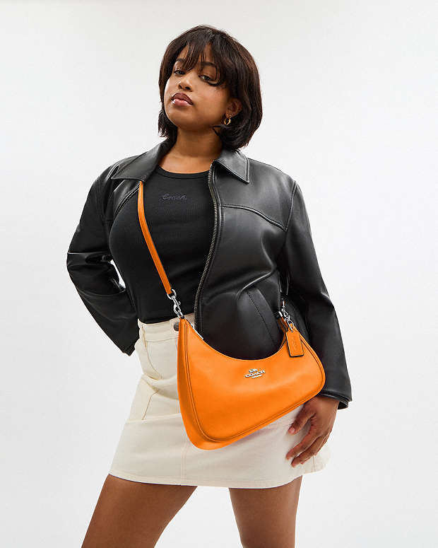 Twisted Teri Shoulder Bag Smooth Leather-Silver-Bright Mandarin Smooth Leather-Silver-Bright Mandarin