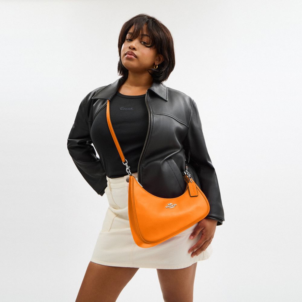 Twisted Teri Shoulder Bag Smooth Leather-Silver-Bright Mandarin Smooth Leather-Silver-Bright Mandarin