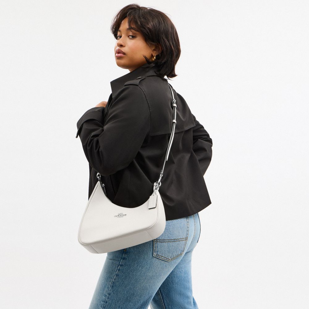 Twisted Teri Shoulder Bag Smooth Leather-Silver-Chalk Smooth Leather-Silver-Chalk