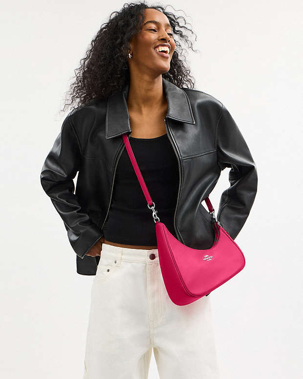 Twisted Teri Shoulder Bag Smooth Leather-Sv-Dragon Fruit Smooth Leather-Sv-Dragon Fruit