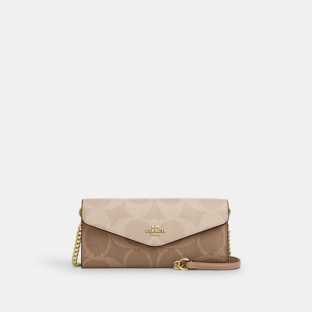 Klare Wallet With Chain In Blocked Signature Canvas Gold-Sand-Tan Gold-Sand-Tan