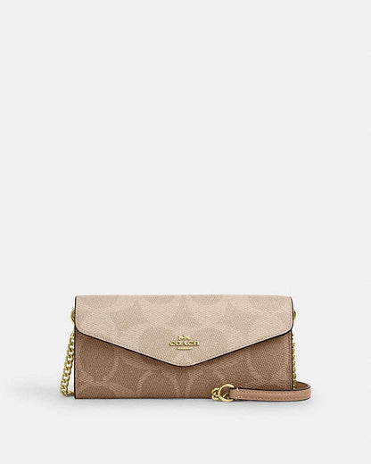 Klare Wallet With Chain In Blocked Signature Canvas Gold-Sand-Tan Gold-Sand-Tan