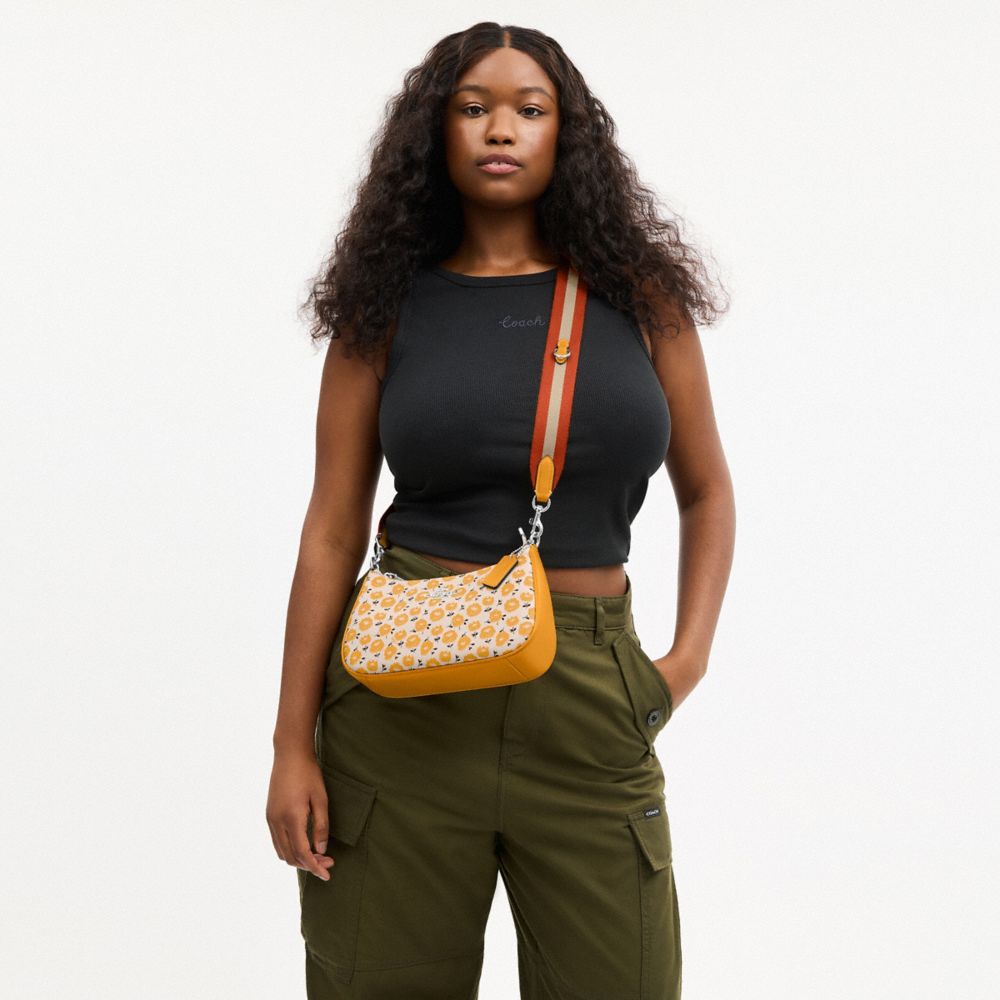 Teri Shoulder Bag With Floral Print Sv-Chalk-Buttercup Multi Sv-Chalk-Buttercup Multi