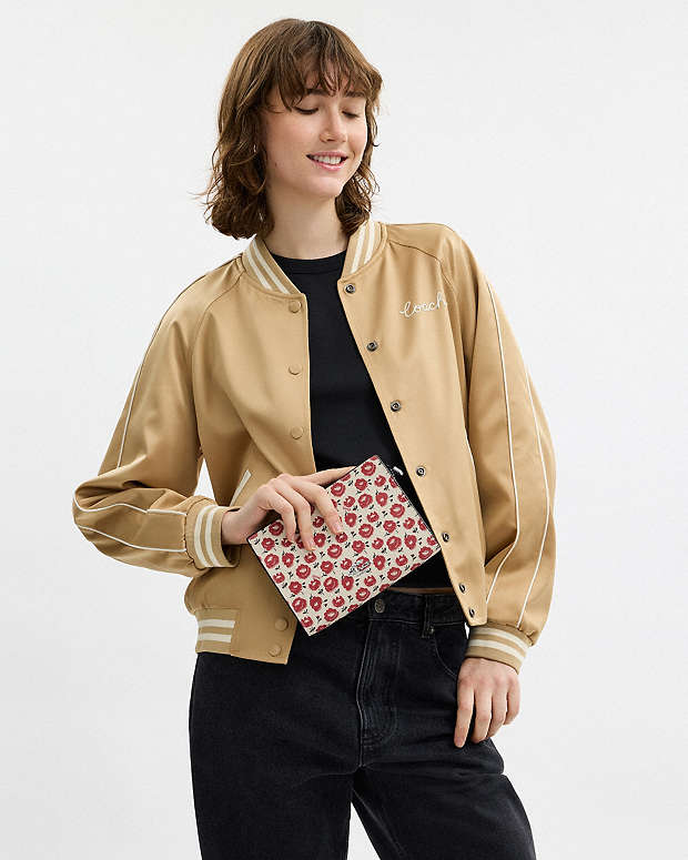 Slim Crossbody Bag With Floral Print Silver-Chalk-Black Multi Silver-Chalk-Black Multi