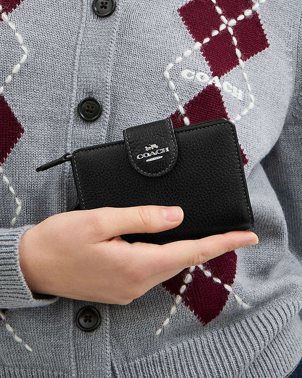 Medium Corner Zip Wallet Pebbled Leather-Silver-Black Pebbled Leather-Silver-Black