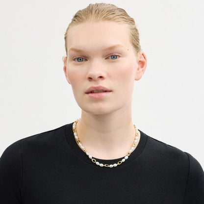 Coach Signature Beads And Pearls Necklace Gold