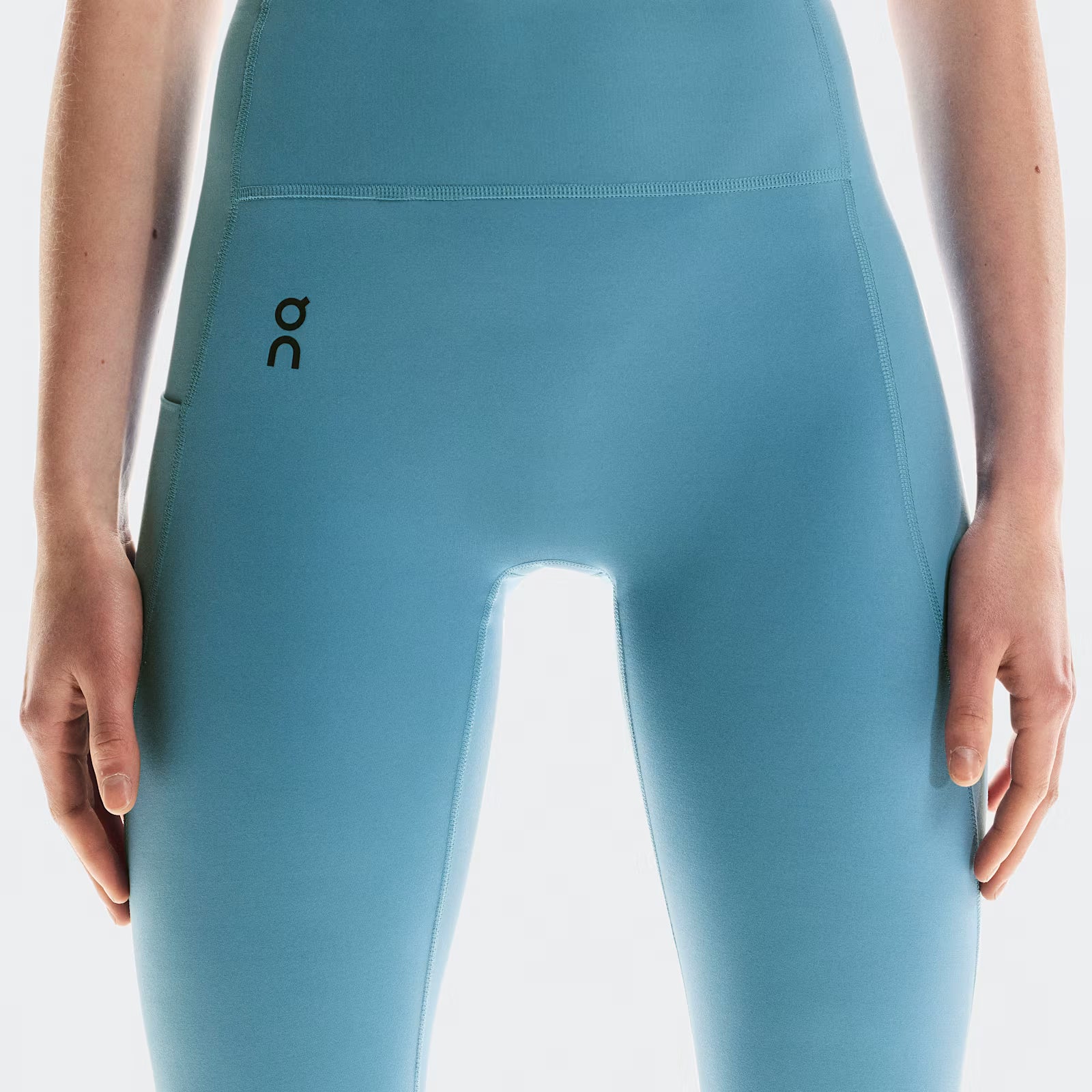 On Studio Tights 7/8 Niagara (Women'S)