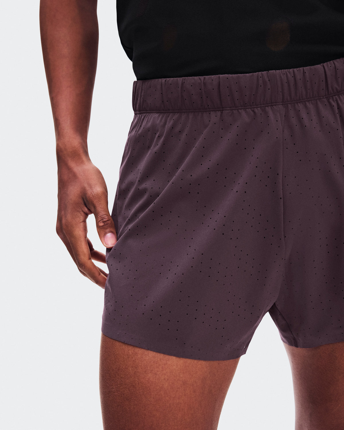 On Zero Shorts Urchin