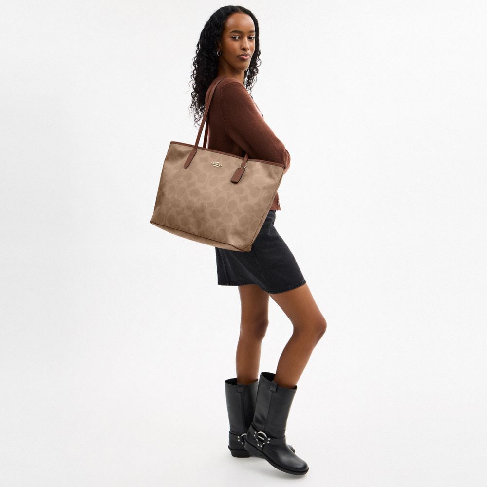 Coach Large City Tote Bag In Maxi Signature Canvas Gold Tan Brown