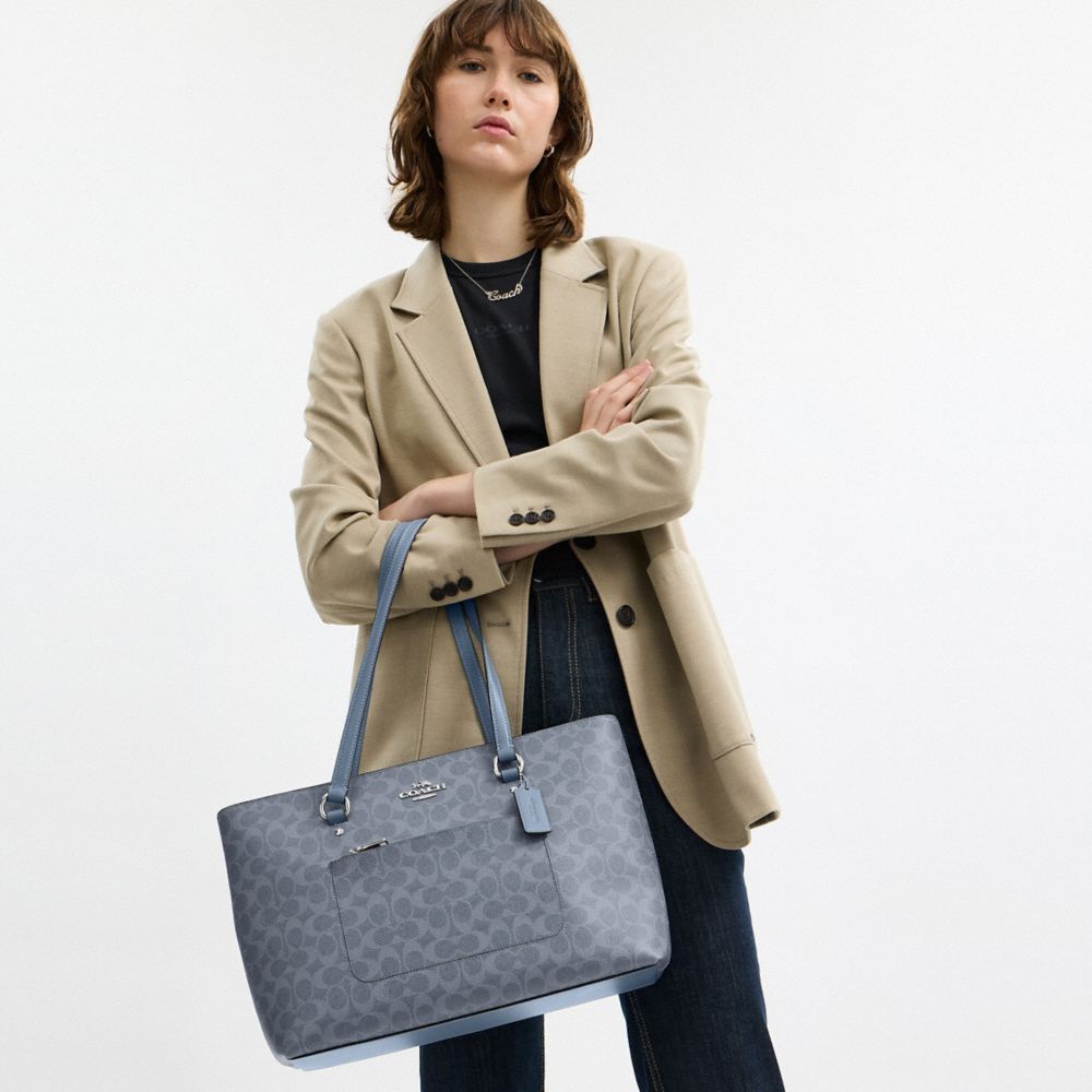 Station Tote Bag In Signature Canvas Signature Canvas-Silver-Chambray Signature Canvas-Silver-Chambray