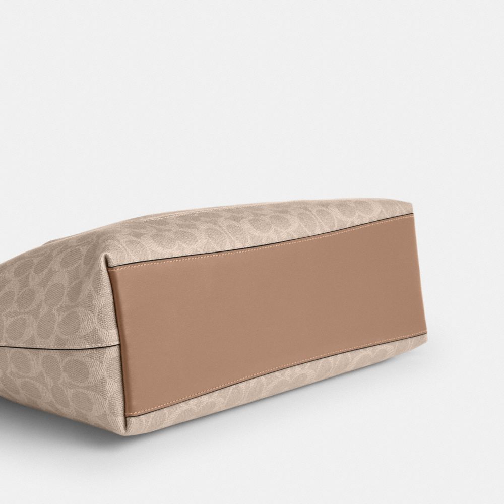 Coach Station Tote Bag In Signature Canvas Silver