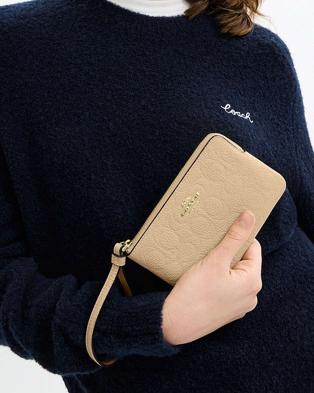 Corner Zip Wristlet In Signature Leather Pebbled Leather-Im-Oat Pebbled Leather-Im-Oat