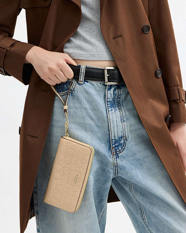 Long Zip Around Wallet In Signature Leather Pebbled Leather-Im-Oat Pebbled Leather-Im-Oat