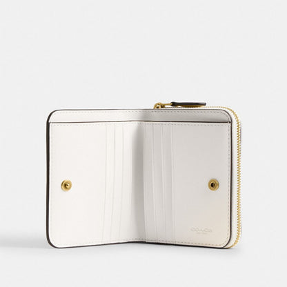 Coach Essential Billfold Wallet Brass Chalk
