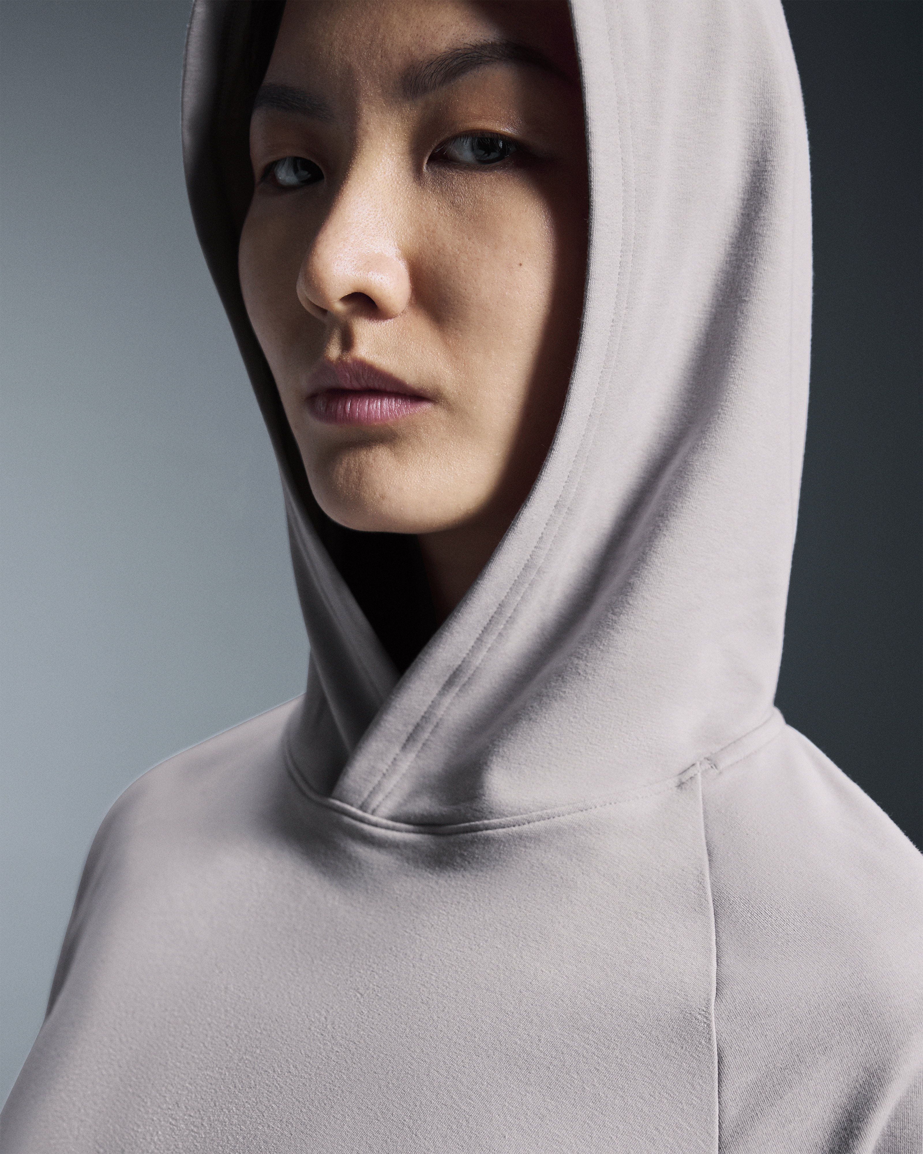 on movement hoodie Fade (Women's)
