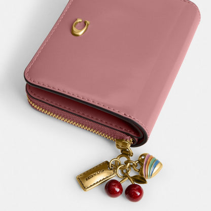Coach Essential Billfold Wallet With Charms Brass Peony