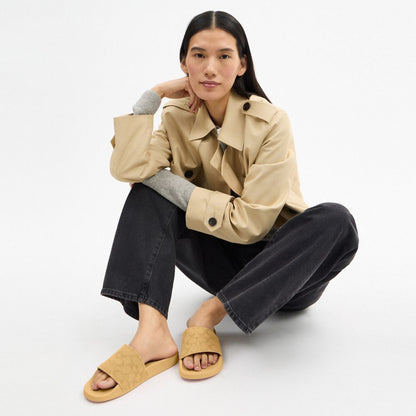 Women's Coach Udele Sport Slide In Signature Jacquard Canvas Vanilla