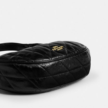 Coach Emily Shoulder Bag With Quilting Gold Black