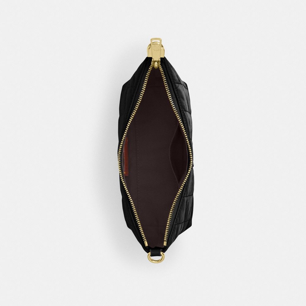 Coach Caitlin Shoulder Bag With Quilting Gold Black