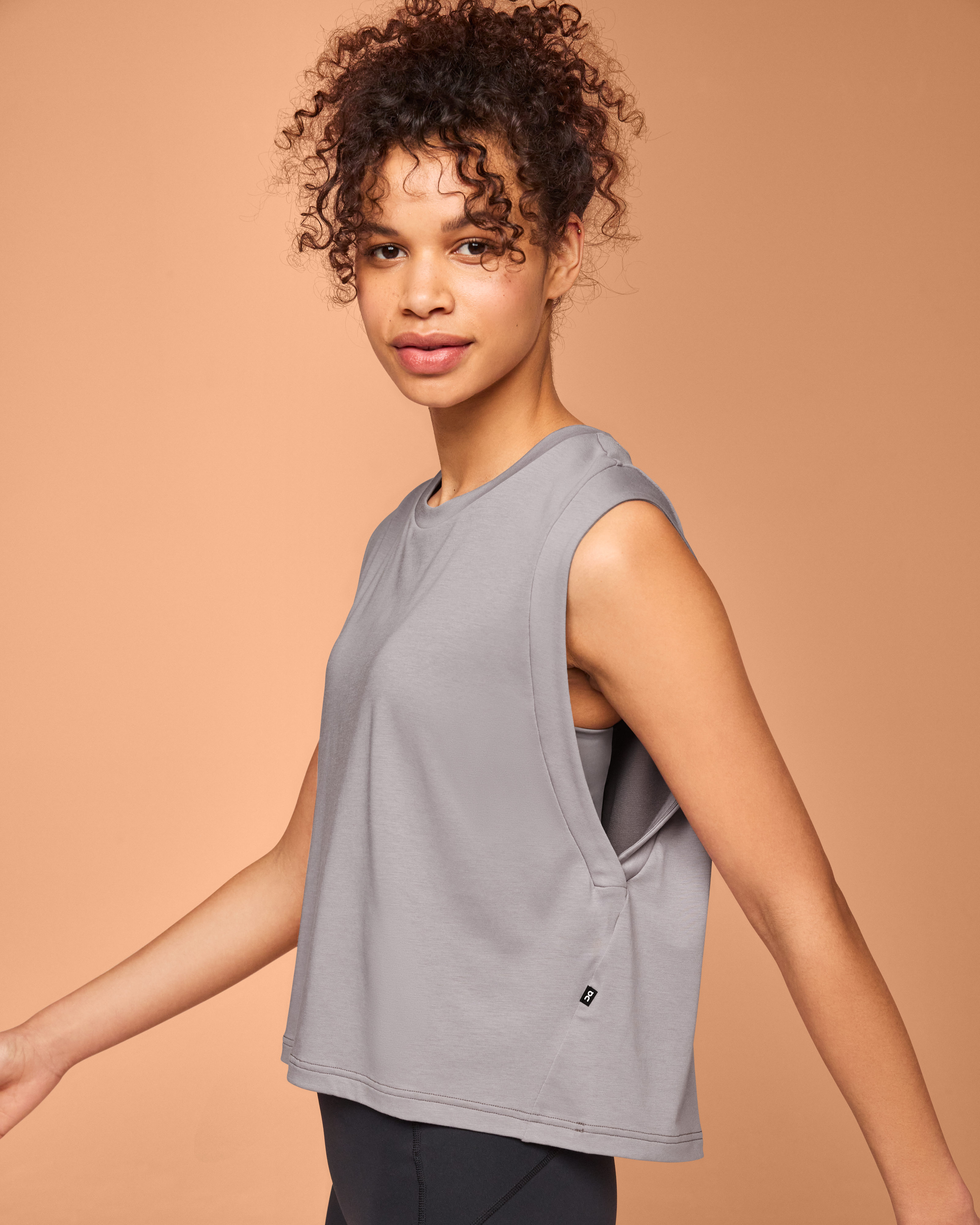 On Focus Crop Zinc (Women'S)