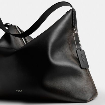 Coach Mott Messenger Bag 38 In Loved Leather Black/Light Tan