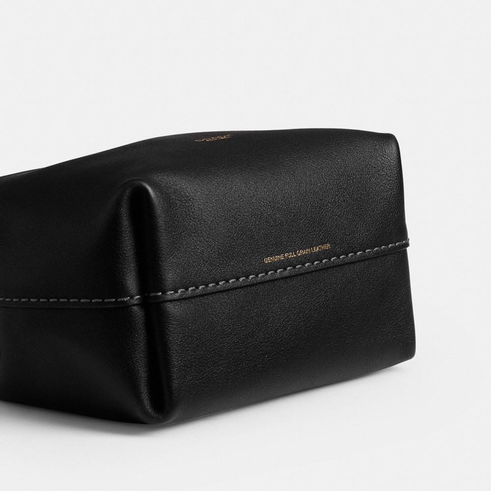 Coach Jade Drawstring Bag Brass/Black