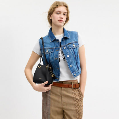 Coach Jade Drawstring Bag Brass/Black