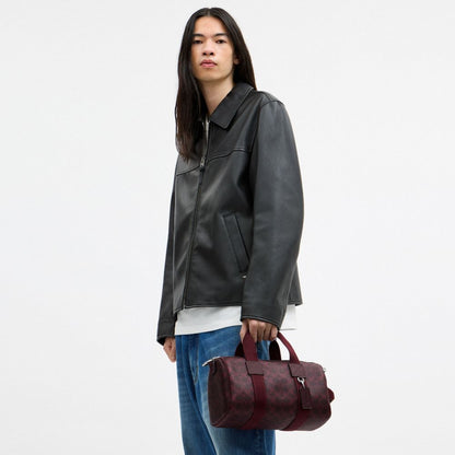 Coach Explorer Duffle Bag 28 In Signature Canvas Sv/Black Currant