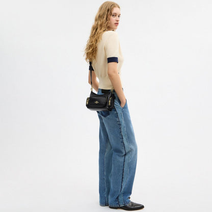 Coach Laurel Shoulder Bag 22 With Pockets Gold/Black