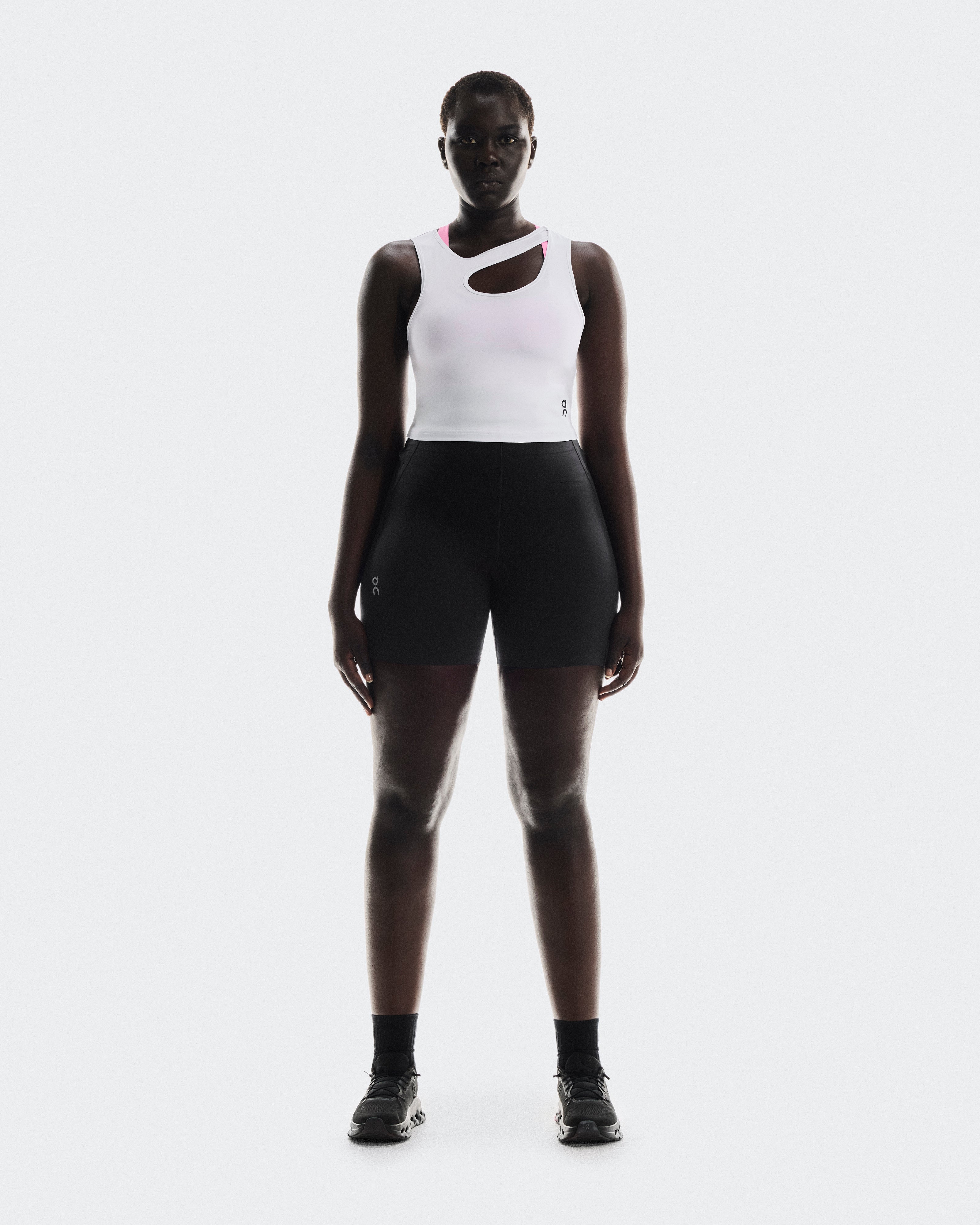 On Studio Cut-Out Crop White (Women's)