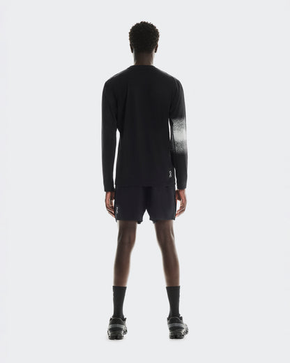 On Train Long-T Graphic Black