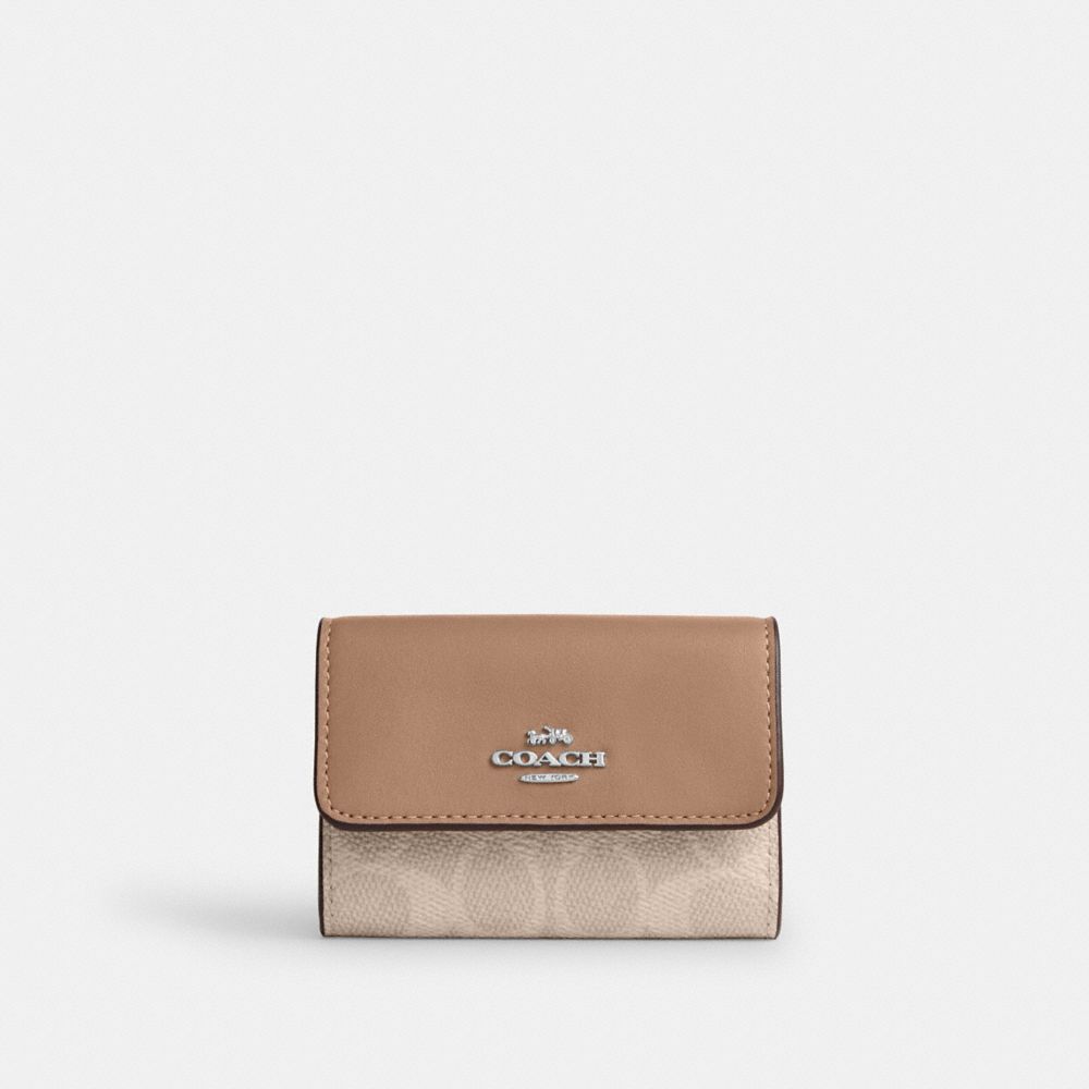 Coach Flap Card Case In Signature Canvas Silver/Sand/Taupe