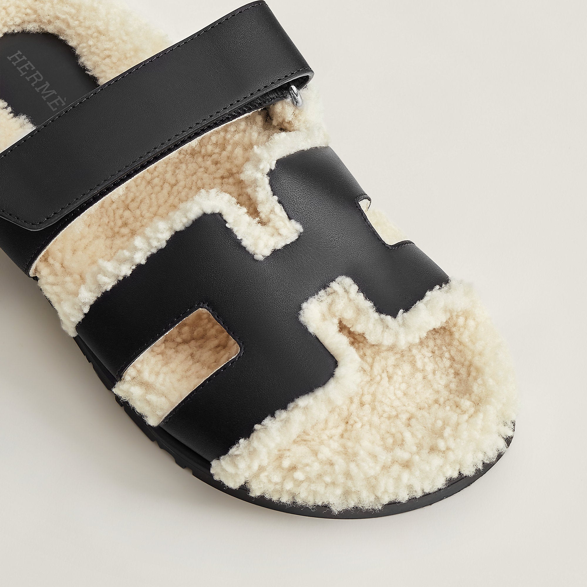  Hermes Chypre Sandal Noir