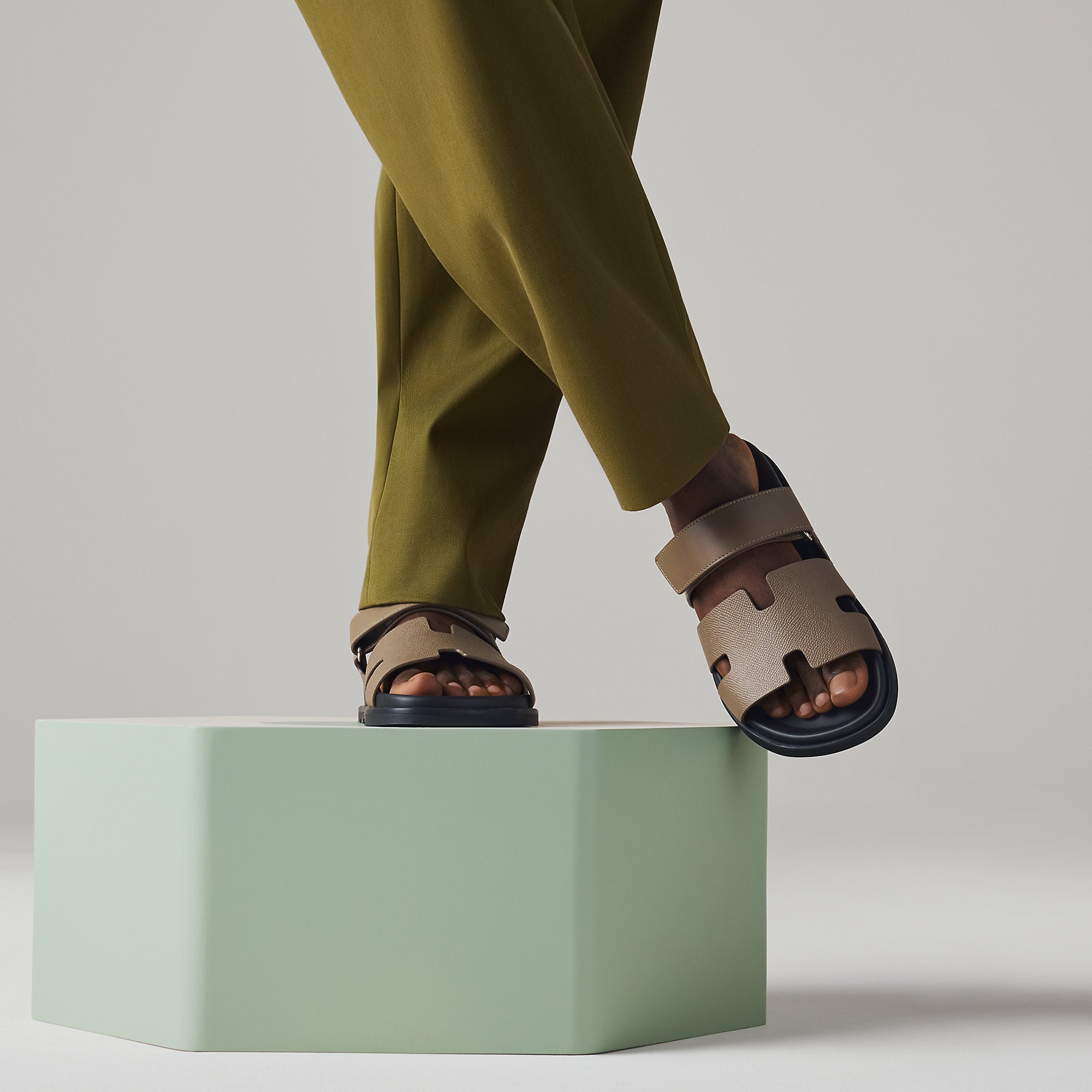  Hermes Chypre Sandal Toupe