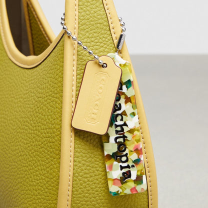 Coach Ergo Bag In Coachtopia Leather Lime Green Sunflower