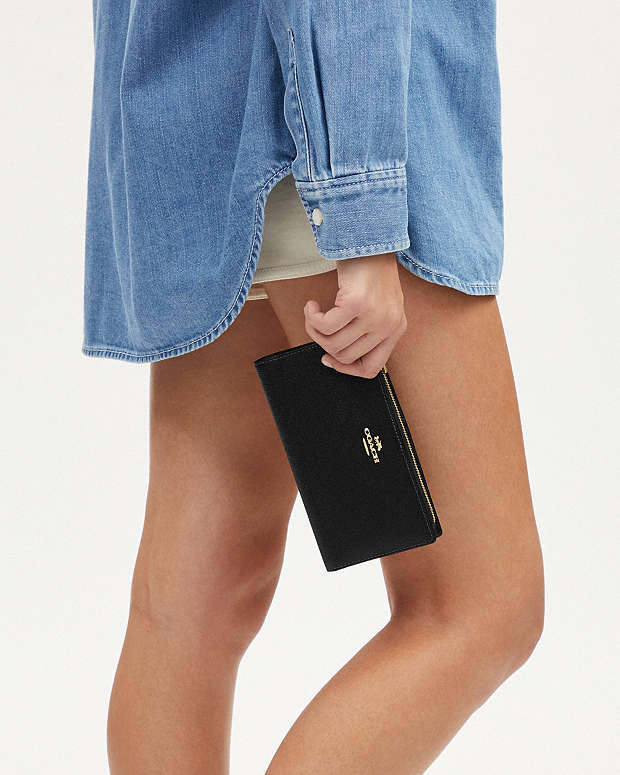 Slim Zip Wallet Crossgrain Leather-Gold-Black Crossgrain Leather-Gold-Black