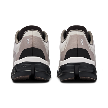 On Cloudflow 4 Distance White Black