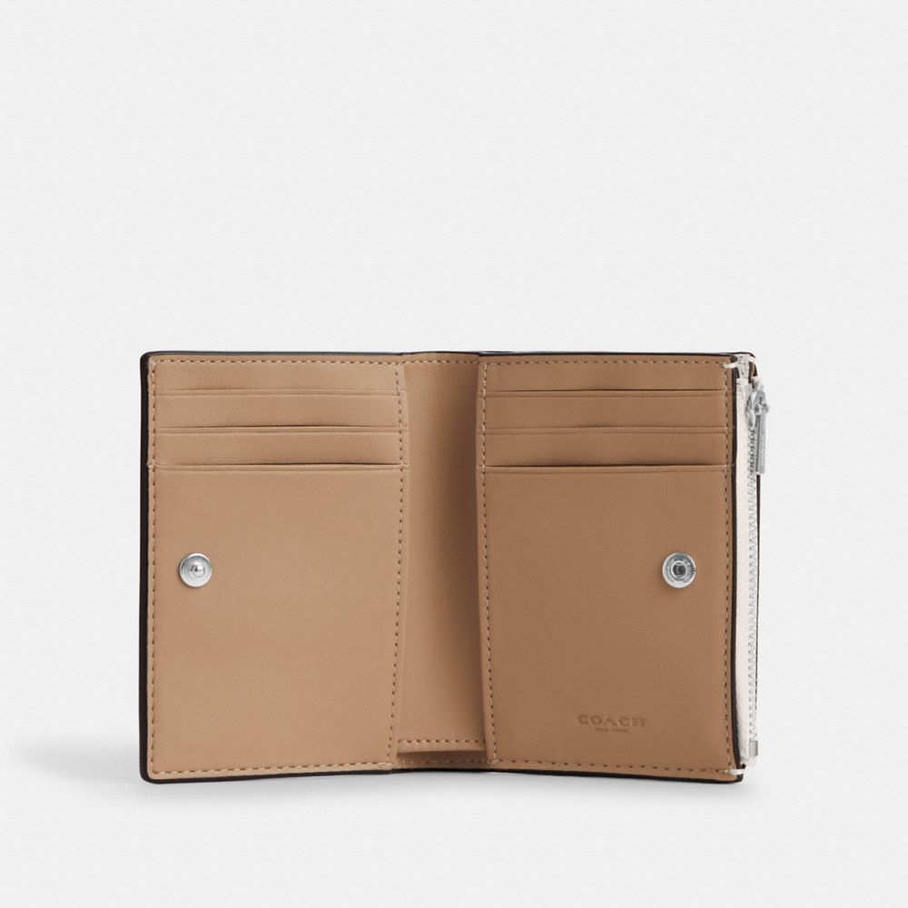 Coach Bifold Wallet Silver Chalk