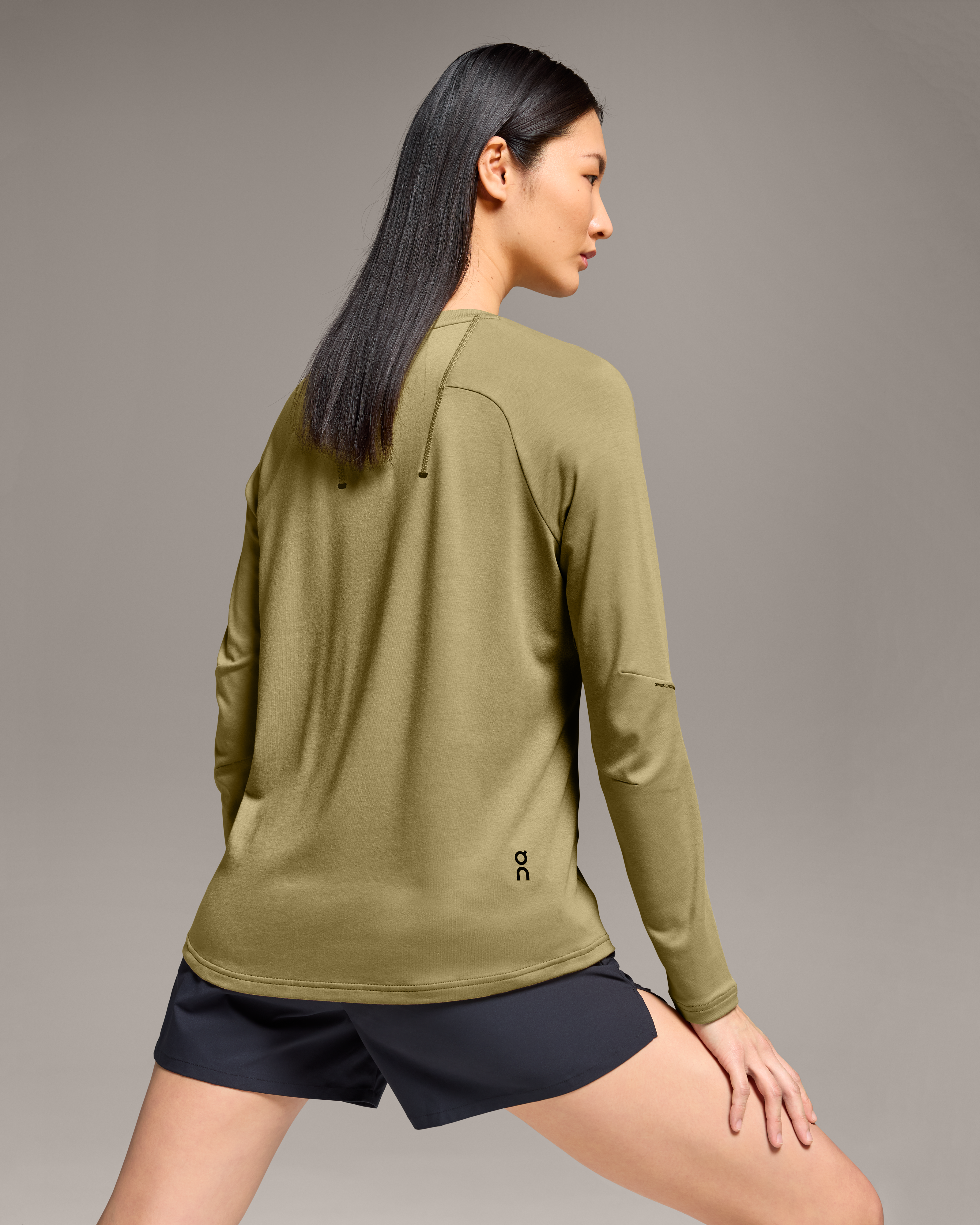 on focus long-t Safari (Women's)