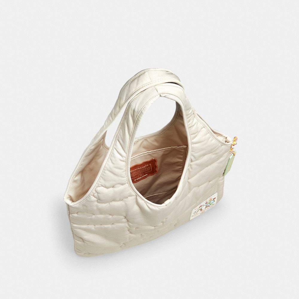 Coach Coachtopia Loop Flat Tote With Cloud Quilting Cloud