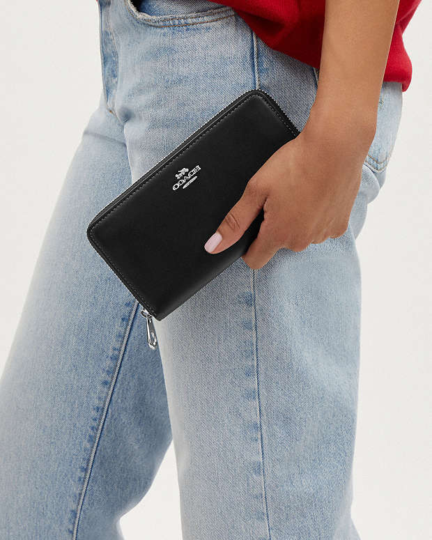 Long Zip Around Wallet Calf Leather-Silver-Black Calf Leather-Silver-Black