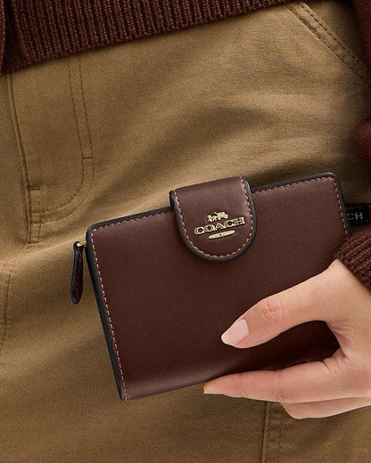 Medium Corner Zip Wallet Calf Leather-Gold-Maple Calf Leather-Gold-Maple