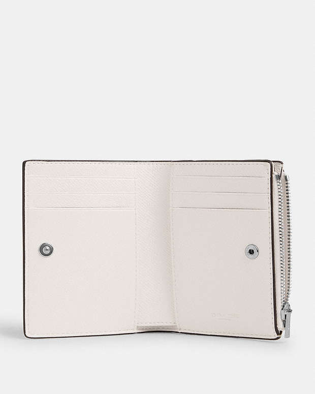 Bifold Wallet Crossgrain Leather-Silver-Chalk Crossgrain Leather-Silver-Chalk