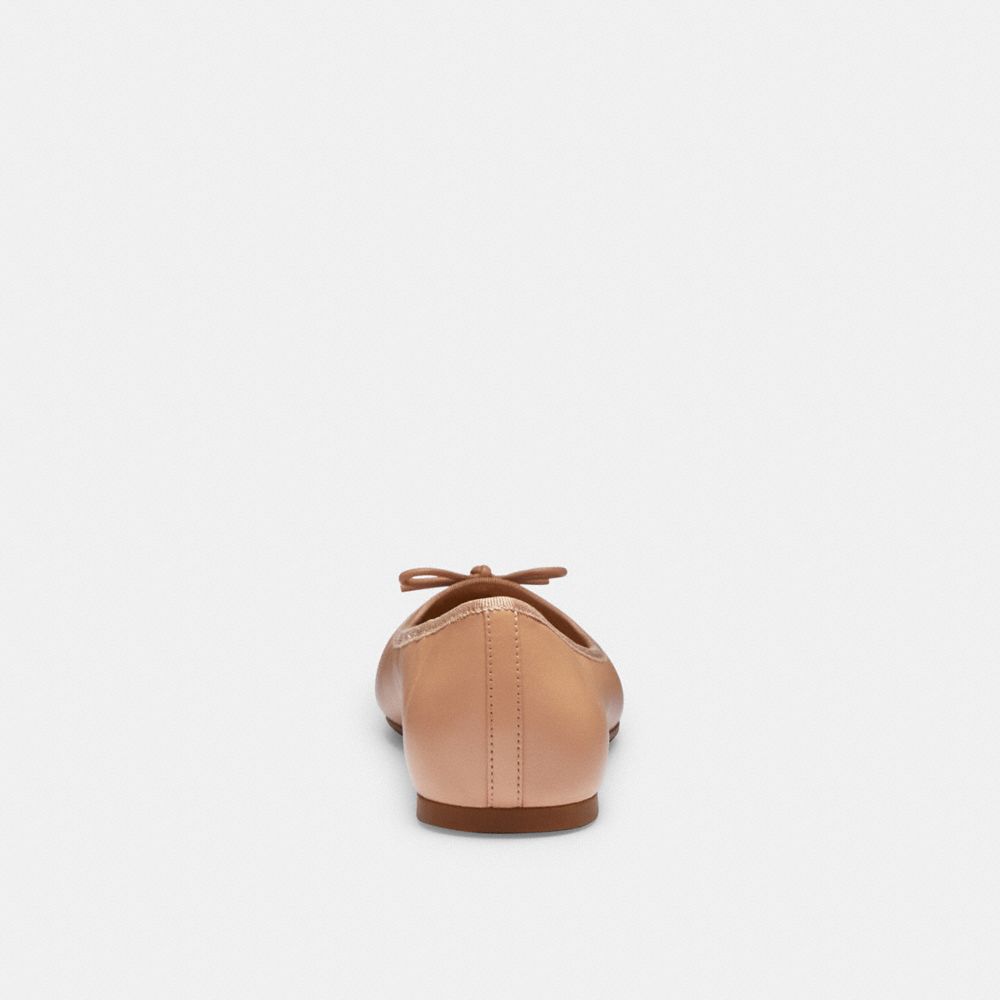 Coach Abigail Flat Beechwood