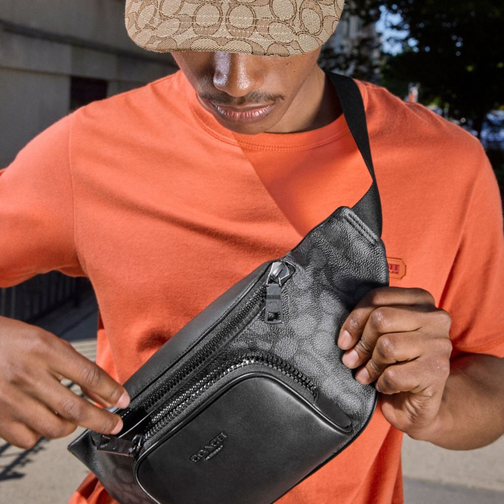 Racer Belt Bag In Signature Signature Canvas-Gunmetal-Charcoal-Black Signature Canvas-Gunmetal-Charcoal-Black